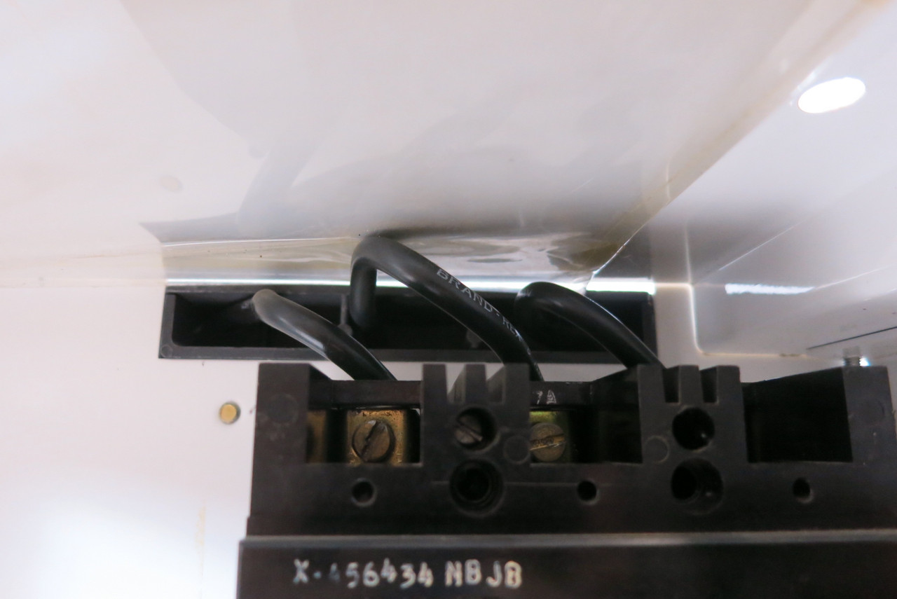 Allen Bradley 2100 30 A Breaker Size 1 Two-Speed Starter 26" MCC Bucket 2-Speed (BJ1046-1)