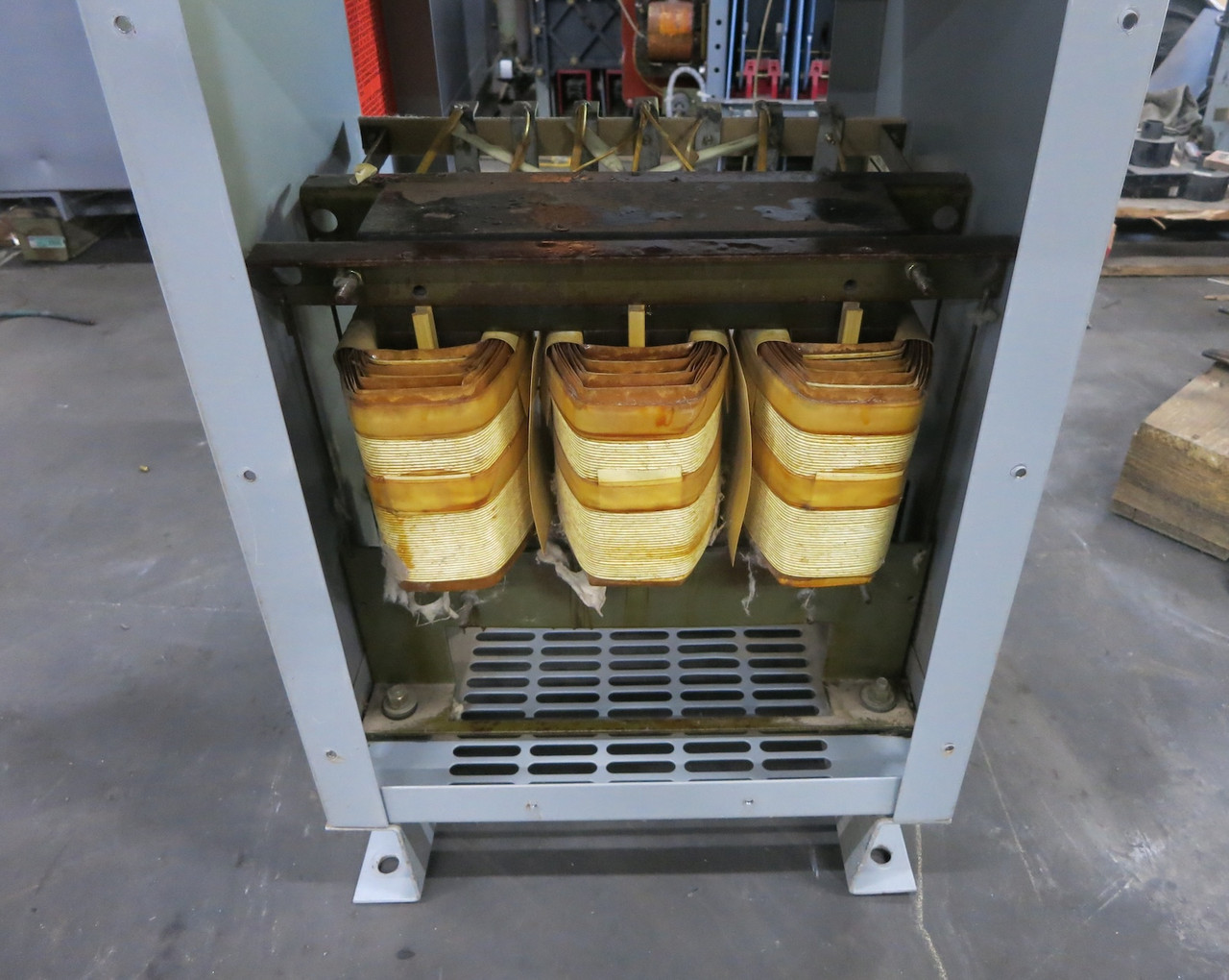 FPT 7.5 kVA 575 Delta to 575Y/331 V 3PH Isolation Transformer FH7.5HMD-3 575V (DW7538-1)