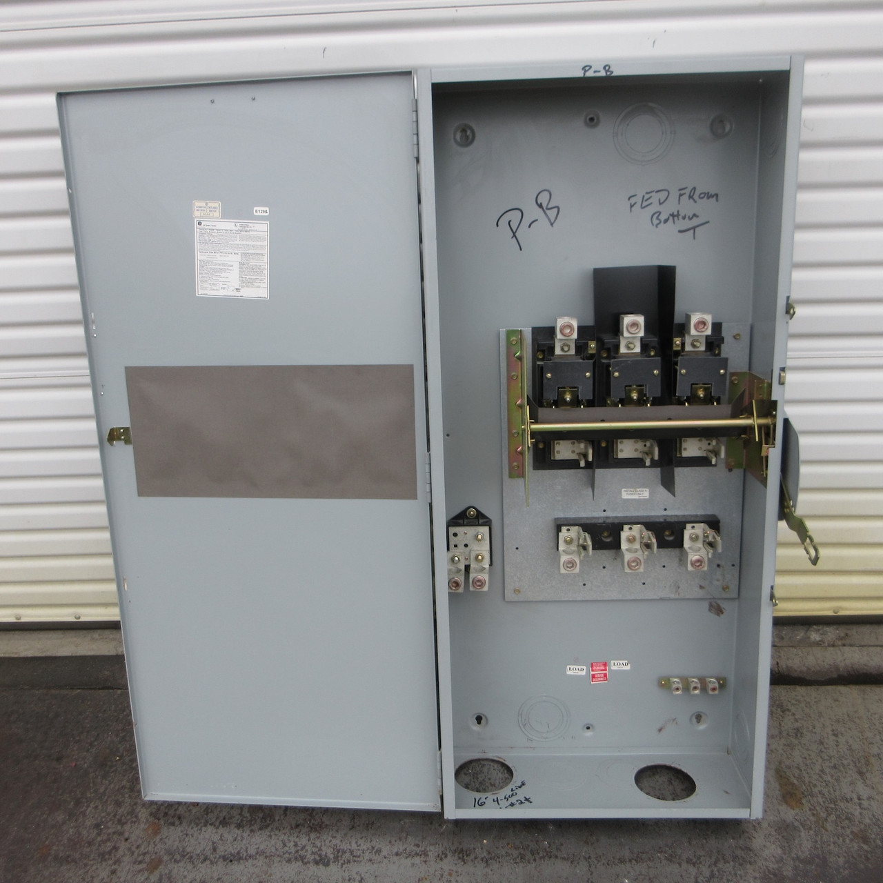 General Electric GE TH4325 Model 10 400A 240VAC Fusible Safety Switch 4W FLAWED (AH0730-1)