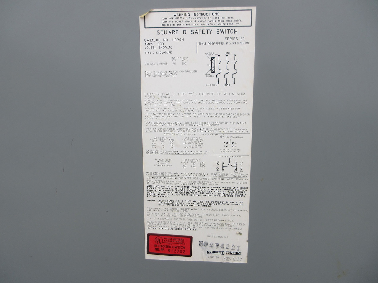 Square D H326N Series E1 600A 240V Fusible Safety Switch Disconnect 600 Amp 4W (AH0731-2)