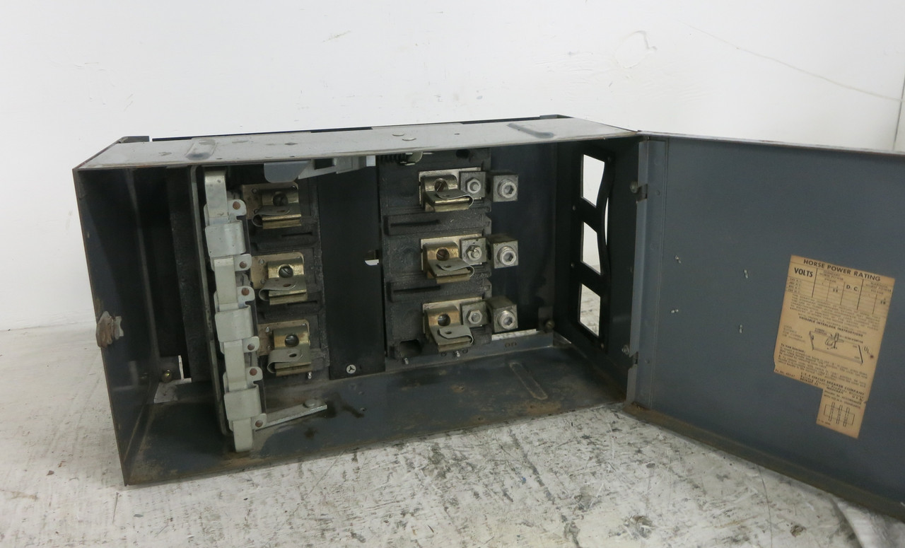 ITE V7F3204 200A 240V Vacu-Break Panel Board Switch 200 Amp 3PH 240 VAC Bulldog (DW7544-1)