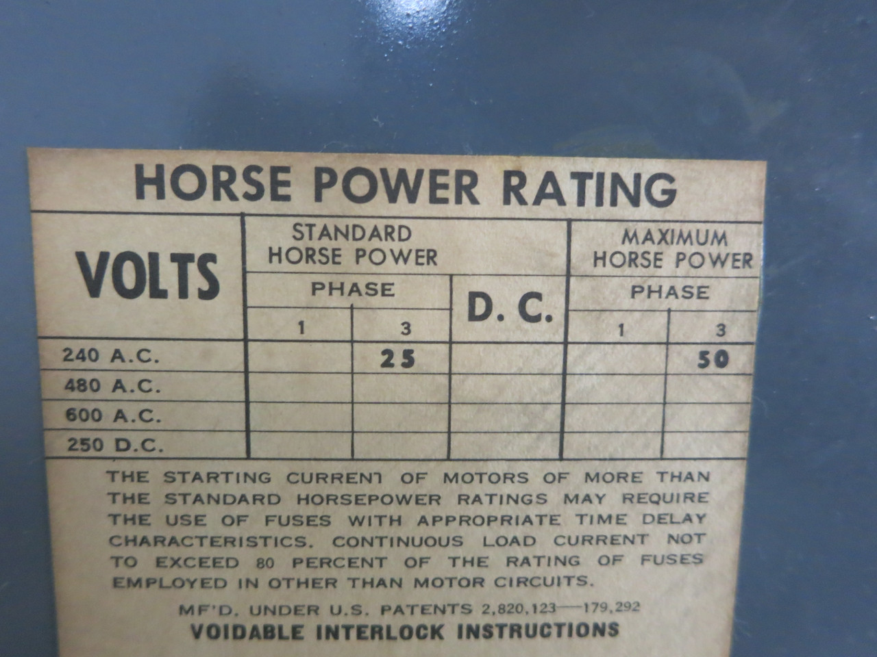 ITE V7F3204 200A 240V Vacu-Break Panel Board Switch 200 Amp 3PH 240 VAC Bulldog (DW7544-1)