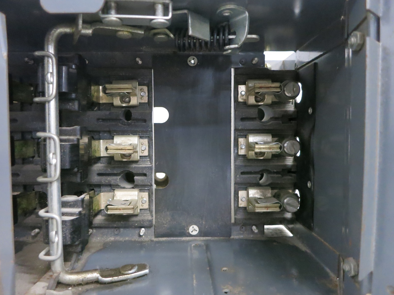 ITE V7E3233 100 Amp 240V Fusible Vacu-Break Dual Panel Board Switch Twin 100A (DW7545-1)