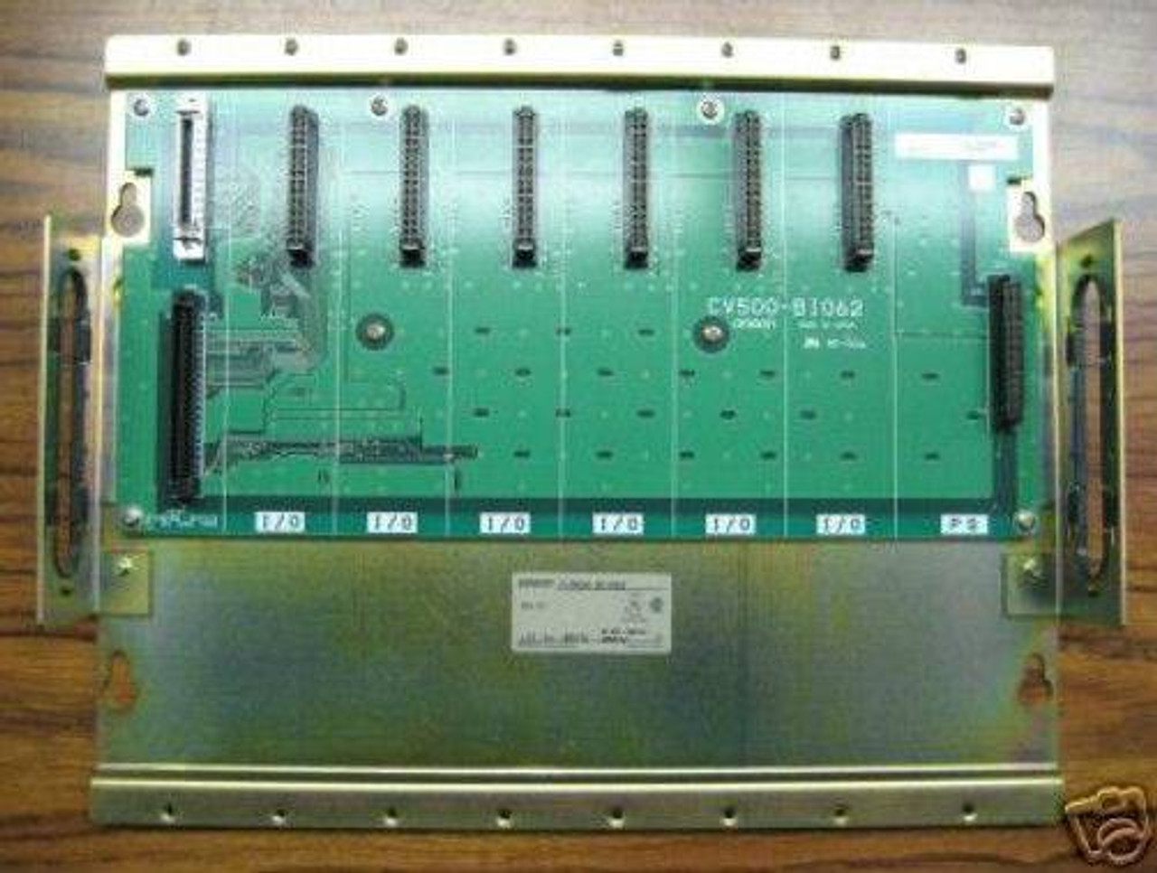 Omron CV500-BI062 Base Unit Rack CV500BI062 Chassis Module Cage PLC (EBI3205-6)