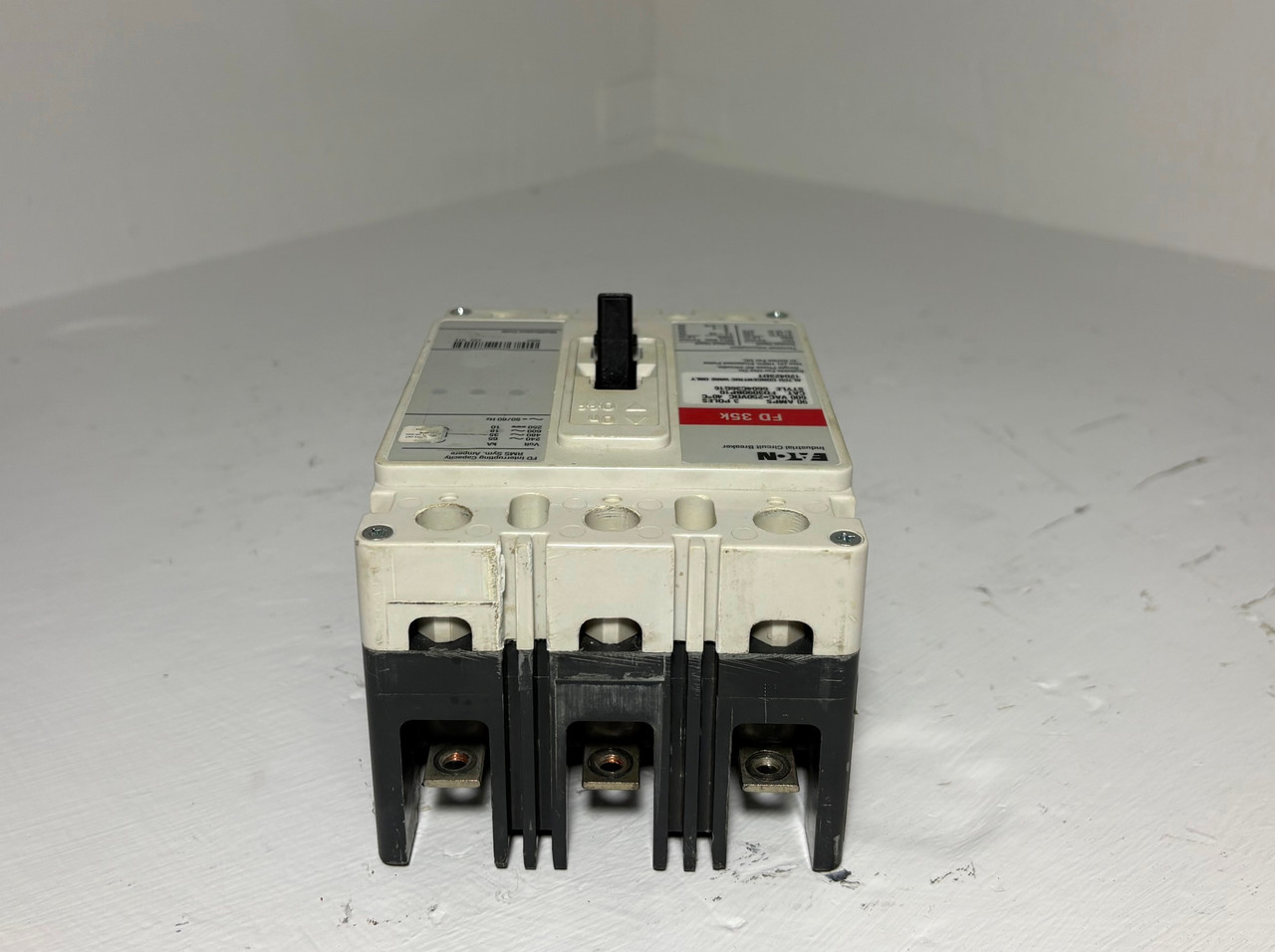 Eaton FD3090BP10 90A Circuit Breaker Glossy Red 3 Pole 480/600V FD3090 90 Amp (EM5663-1)