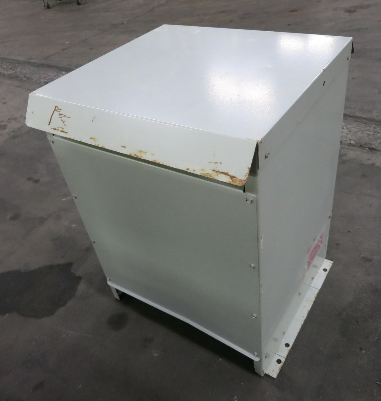 Hammond 20 kVA 575 Delta to 575Y/332 V 3PH Dry Type Transformer DM020NN 575V 3R (DW7573-1)