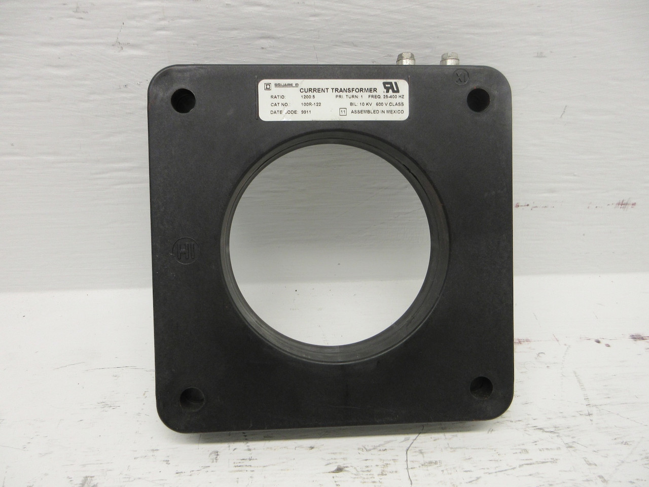 Square D 100R-122 Current Transformer CT 1200:5 25-400Hz 10KV 600V Pri. Turn: 1 (AH0752-1)
