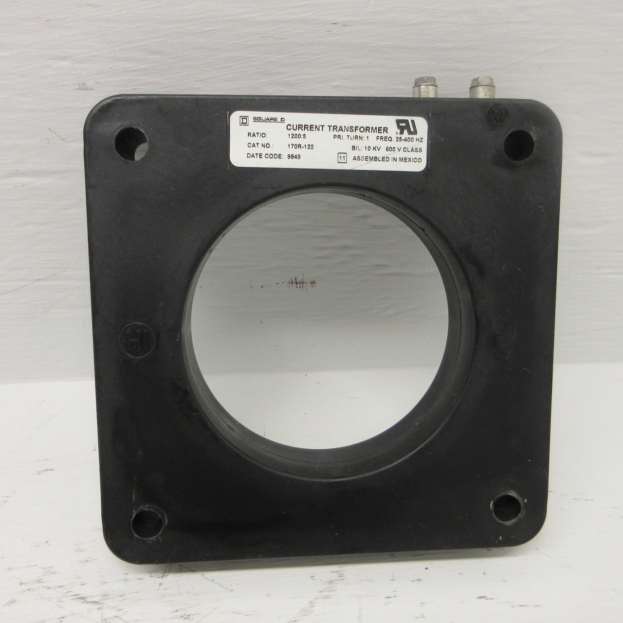 Square D 170R-122 Current Transformer CT 1200:5 25-400Hz 10KV 600V Pri. Turn: 1 (AH0751-28)