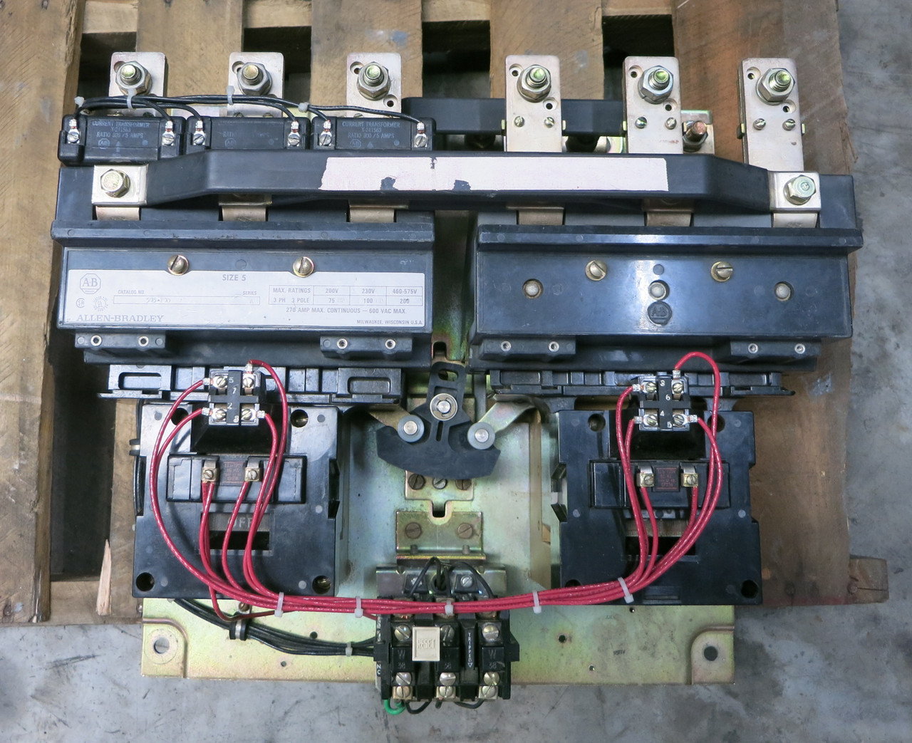 Allen Bradley 505-FOD Size 5 Reversing Motor Starter 120V Coil 200 HP 505-F0D (DW7590-1)