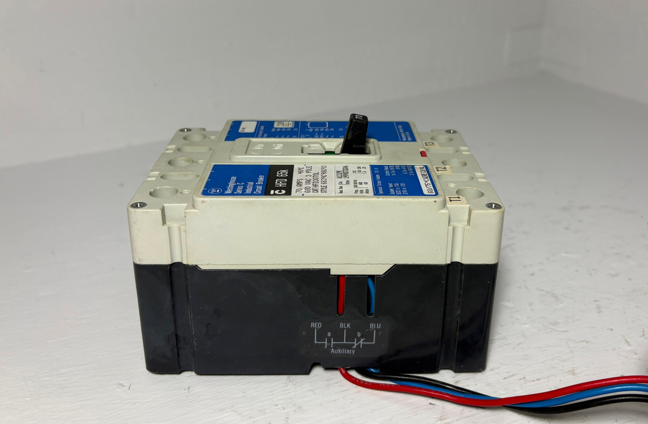 Westinghouse HFD3070L 70A Circuit Breaker Matte Blue w/ Aux 600V HFD3070 70 Amp (EM5674-1)