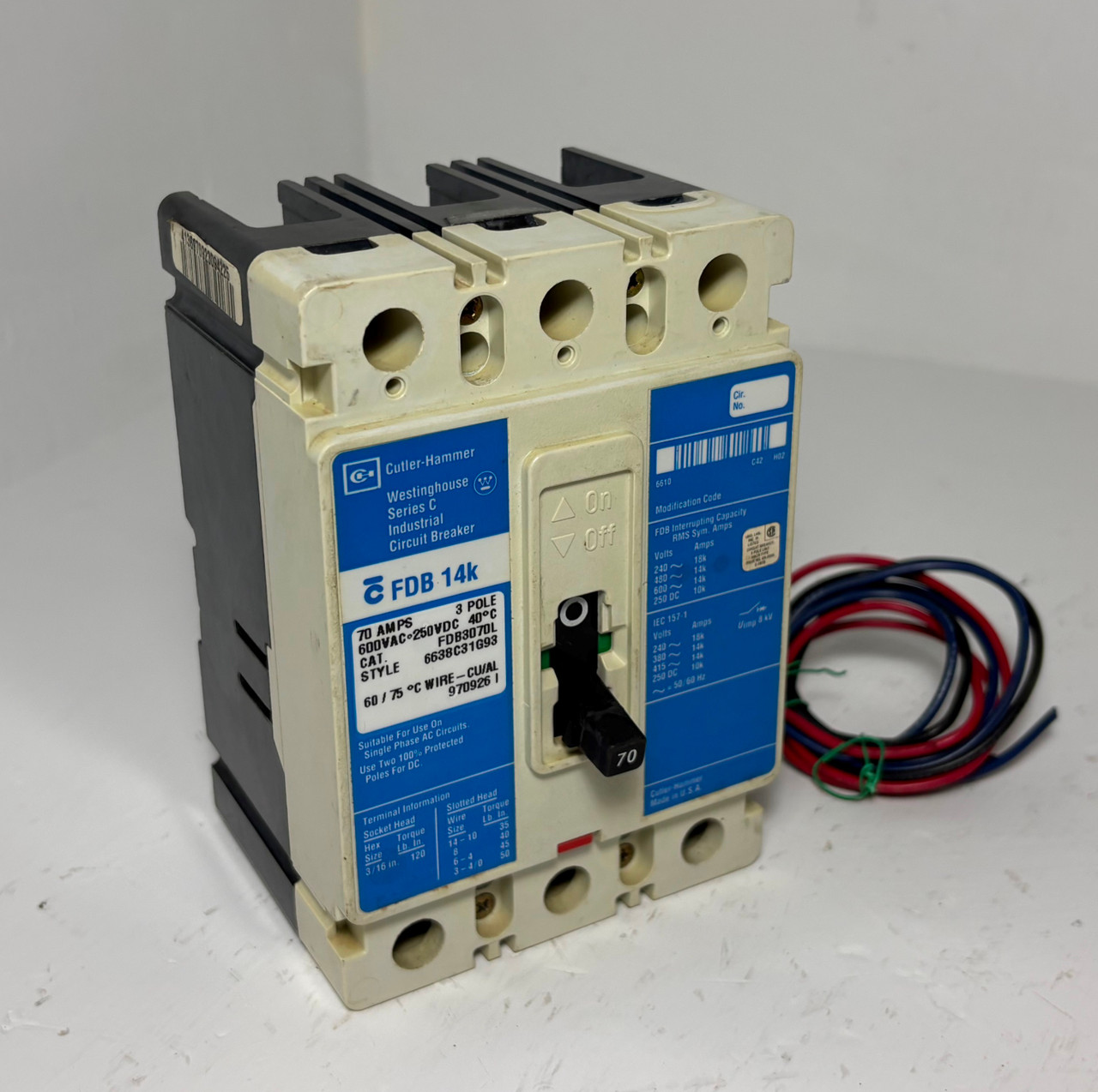 Cutler-Hammer FDB3070L 70A Circuit Breaker Glossy Blue w Aux 600V FDB3070 70 Amp (EM5669-1)