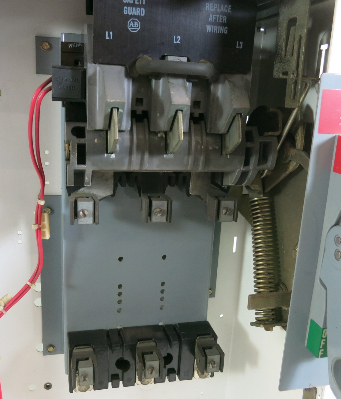 Allen Bradley 2100 Centerline 33" 100A Fusible Feeder MCC Bucket 100 Amp Fuse (BJ1052-1)