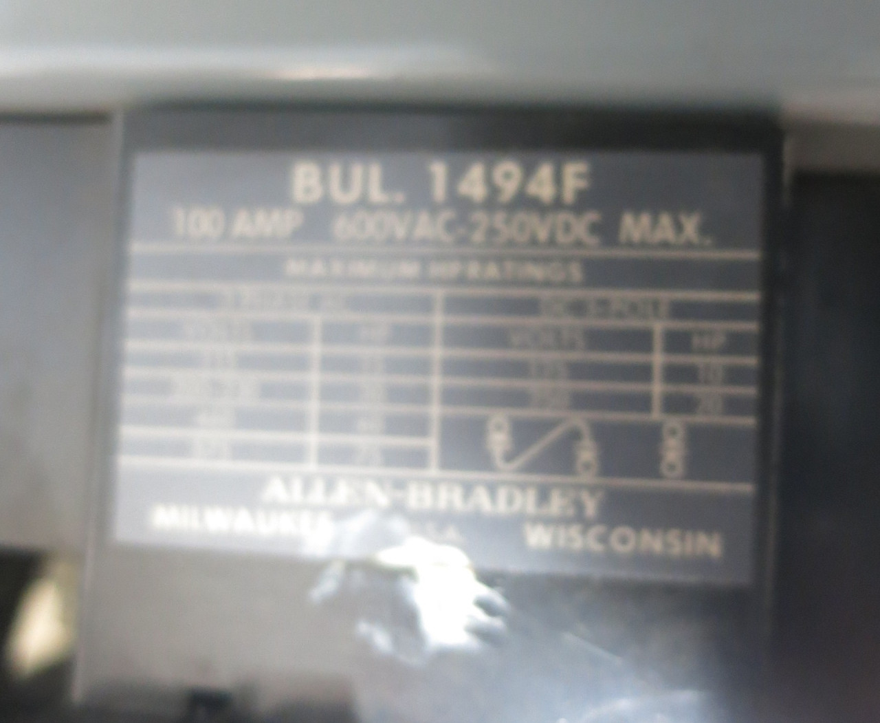 Allen Bradley 2100 Centerline 33" 100A Fusible Feeder MCC Bucket 100 Amp Fuse (BJ1052-1)