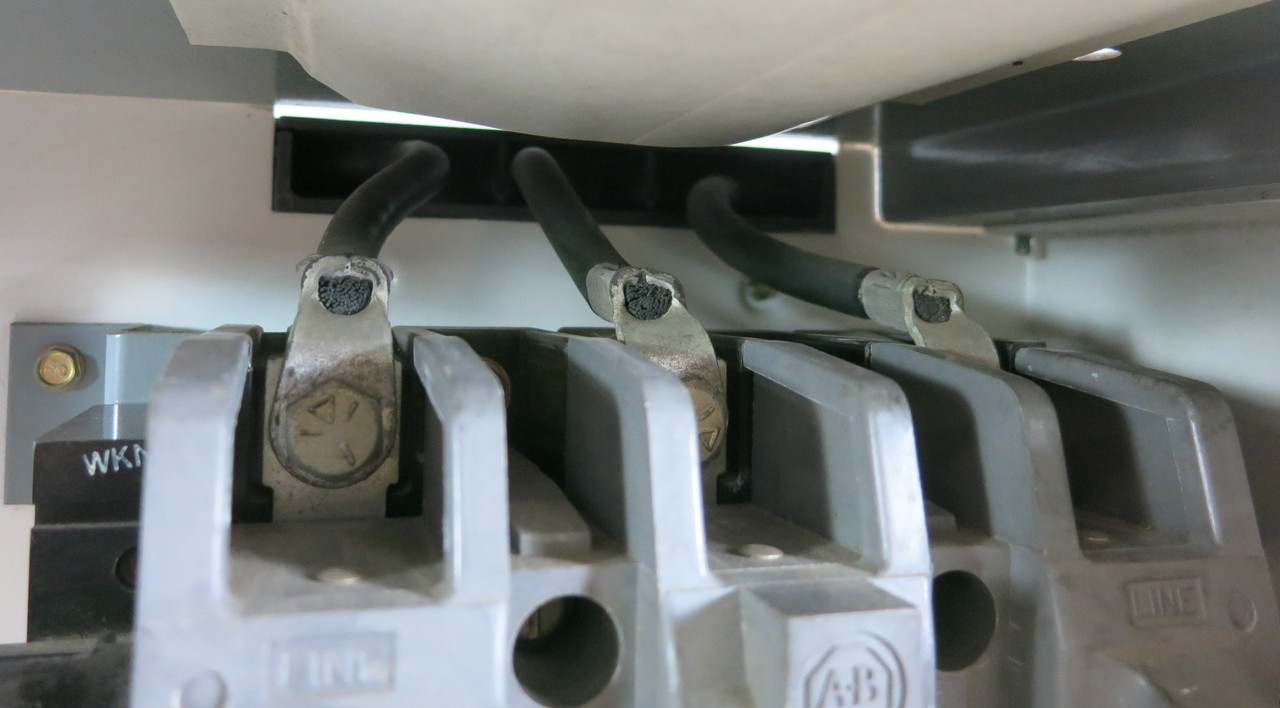 Allen Bradley 2100 Centerline 33" 100A Fusible Feeder MCC Bucket 100 Amp Fuse (BJ1052-1)