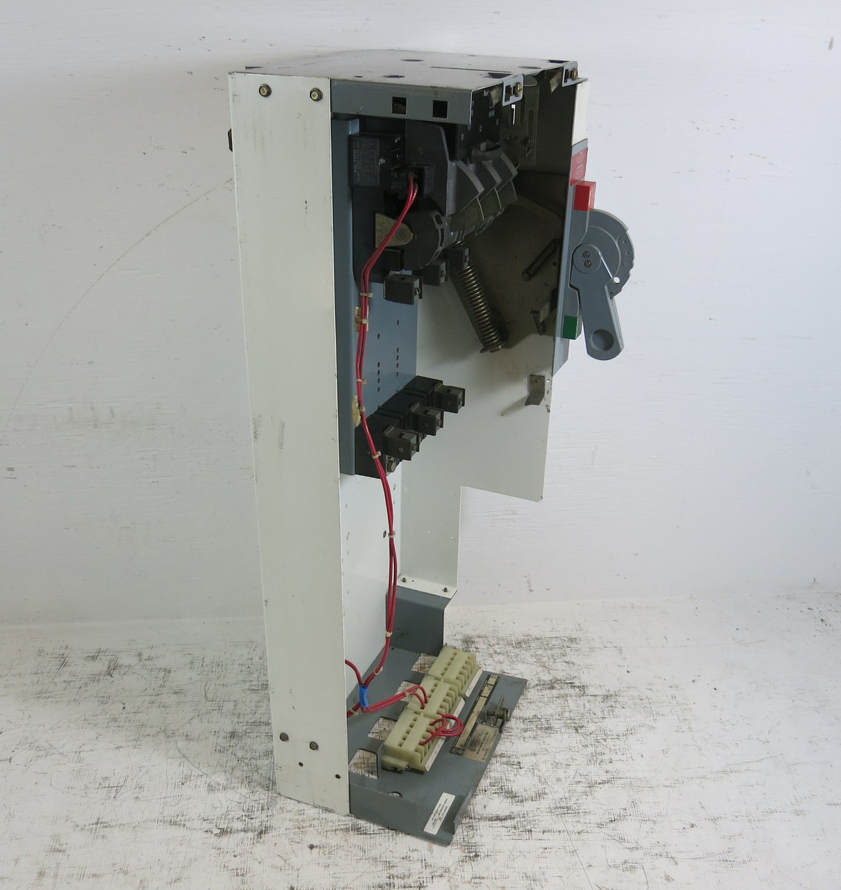 Allen Bradley 2100 Centerline 33" 100A Fusible Feeder MCC Bucket 100 Amp Fuse (BJ1052-1)