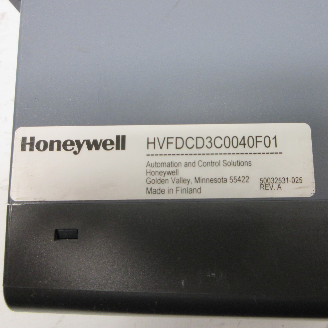 Honeywell HVFDCD3C0040F01 4HP SmartDrive Compact AC VS Drive 460V VFD 9.6A 3kW (AH0765-4)