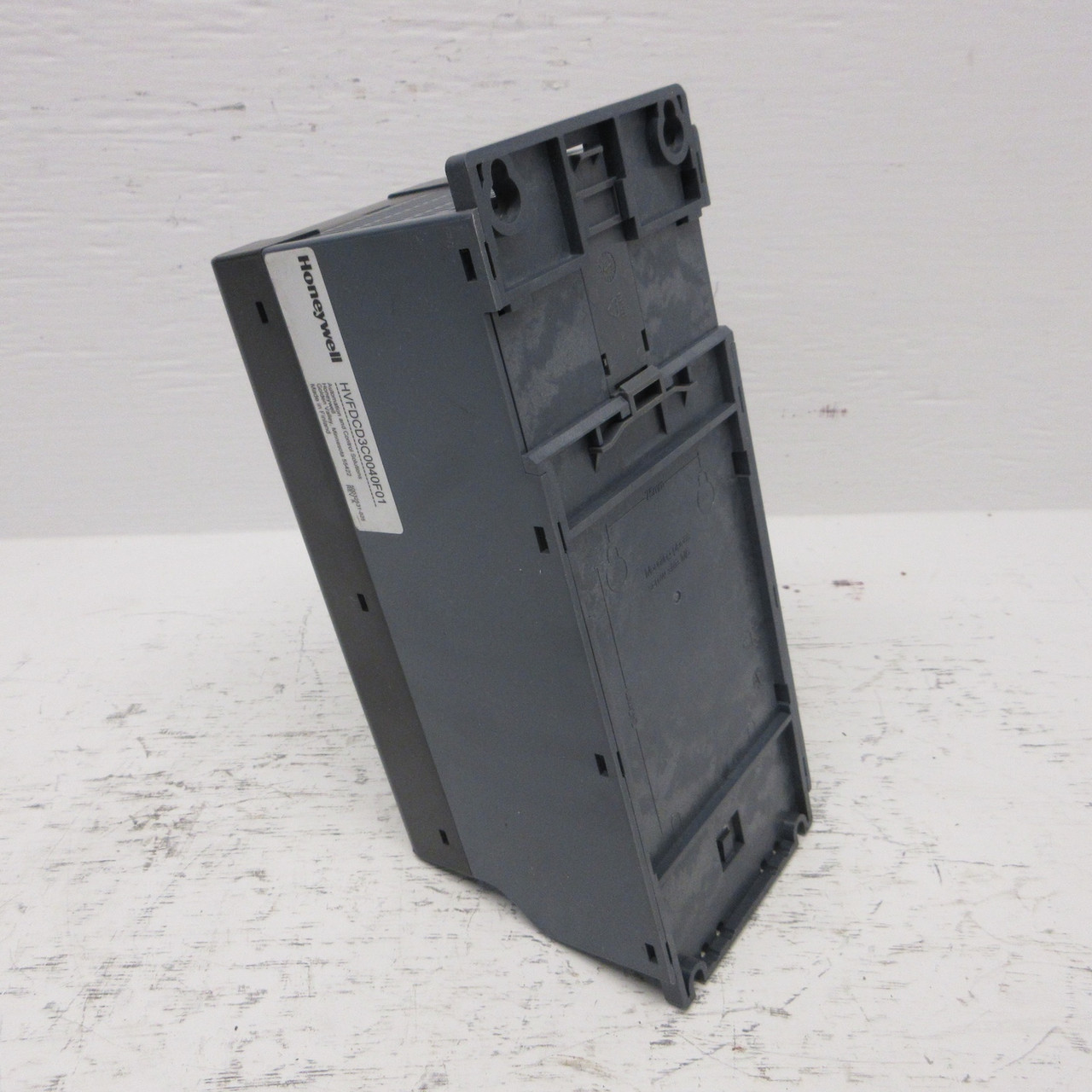 Honeywell HVFDCD3C0040F01 4HP SmartDrive Compact AC VS Drive 460V VFD 9.6A 3kW (AH0765-4)