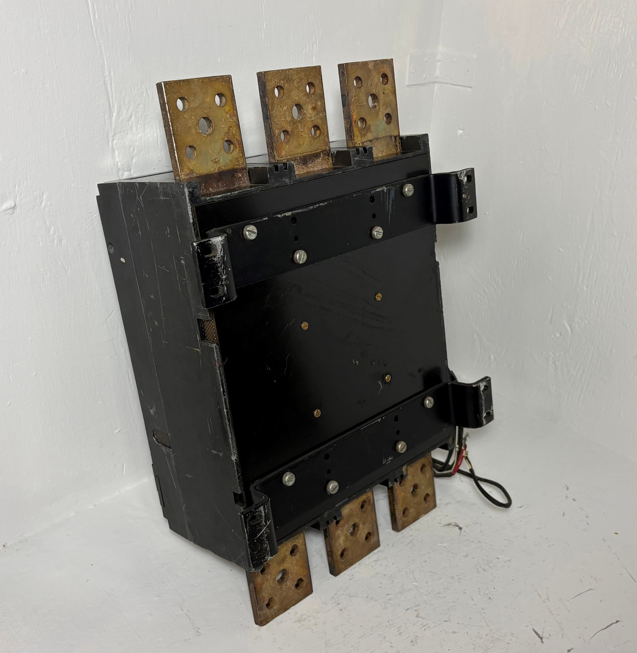 Square D PAF361600 2000A Type PAL Circuit Breaker w/ 1600 Amp Trip 480/600V 3P (EM5678-1)