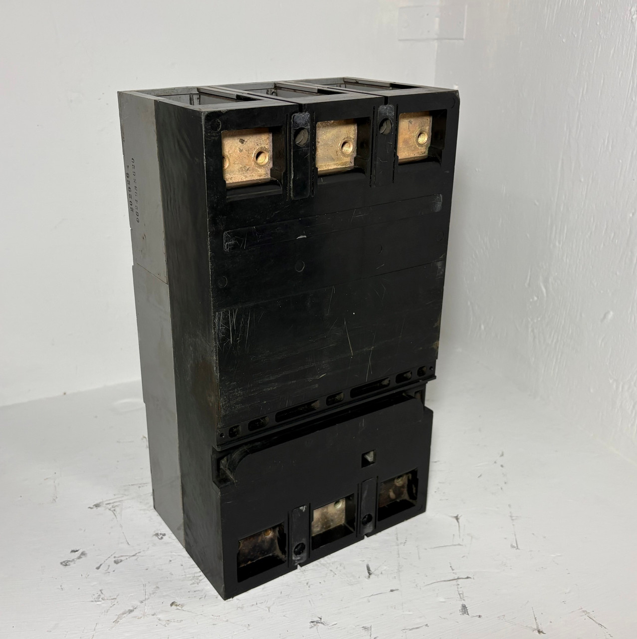 Siemens HMD63F800 800A Circuit Breaker w/ 800 Amp Trip 600V 3P HMD6 ITE no label (EM5680-1)