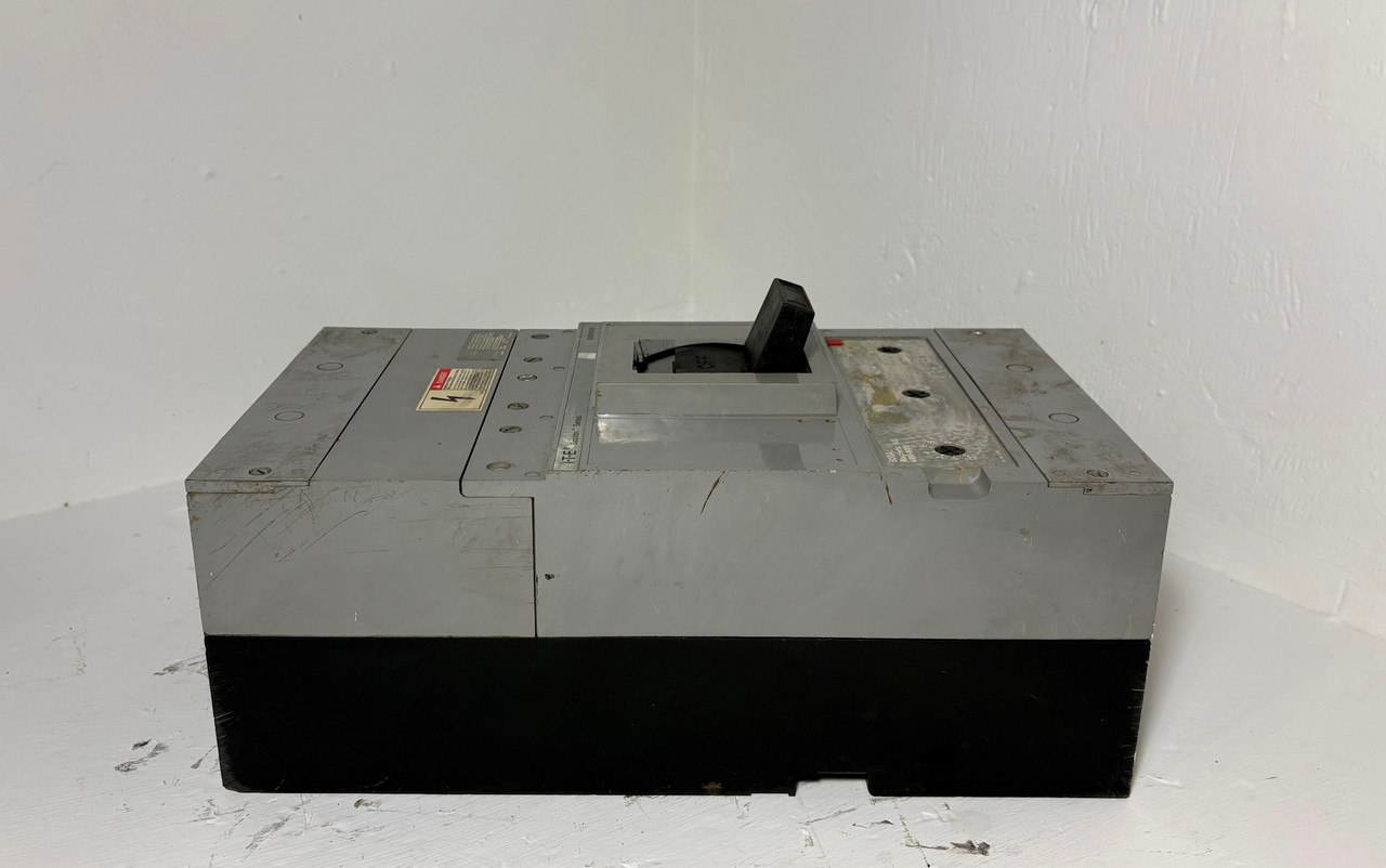Siemens HMD63F800 800A Circuit Breaker w/ 800 Amp Trip 600V 3P HMD6 ITE no label (EM5680-1)