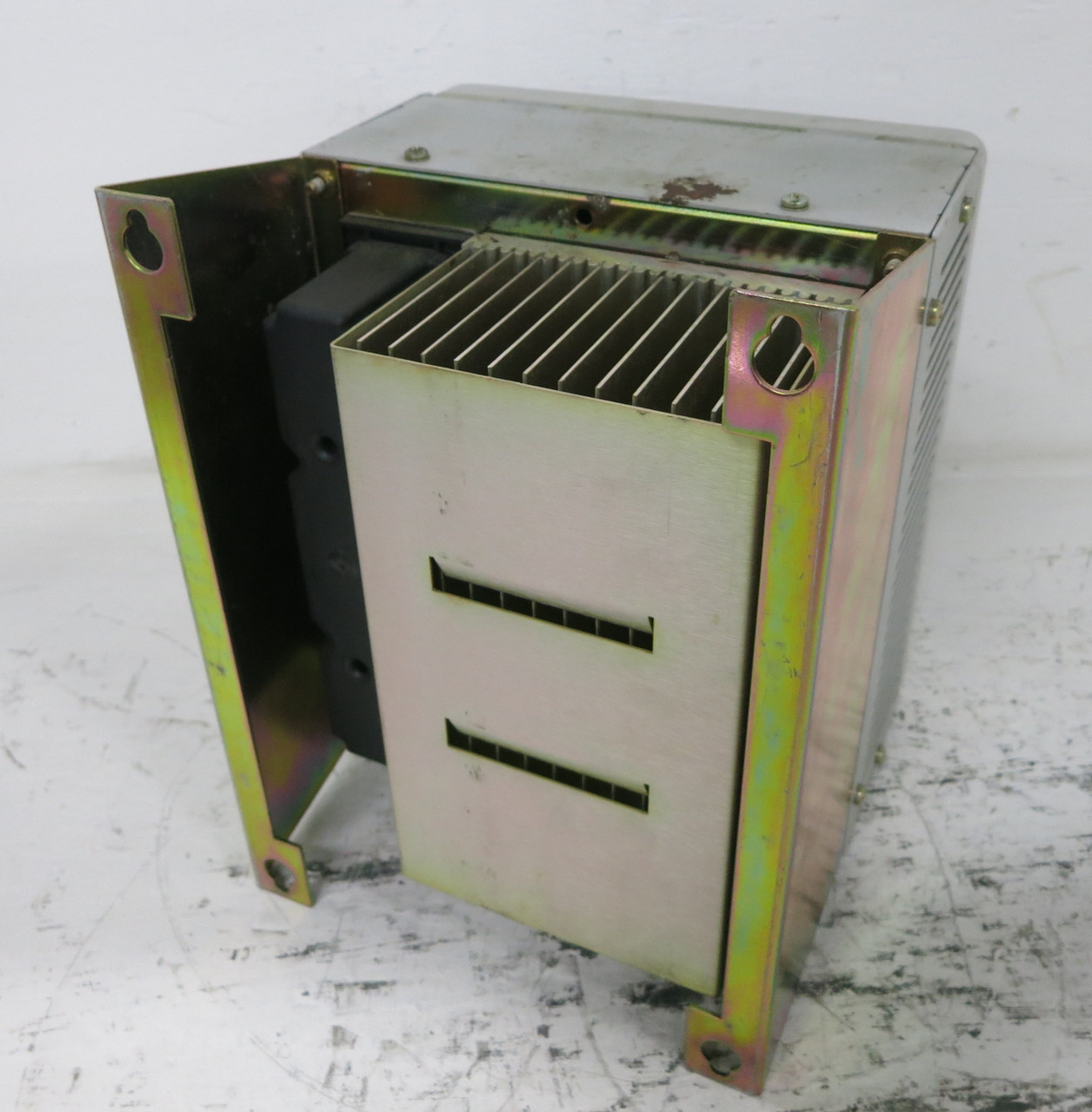 Allen Bradley 1336S-BRF50-AA-EN4-HA1-L6 5 HP 1336 PLUS 480V AC VS Drive VFD (DW7627-1)