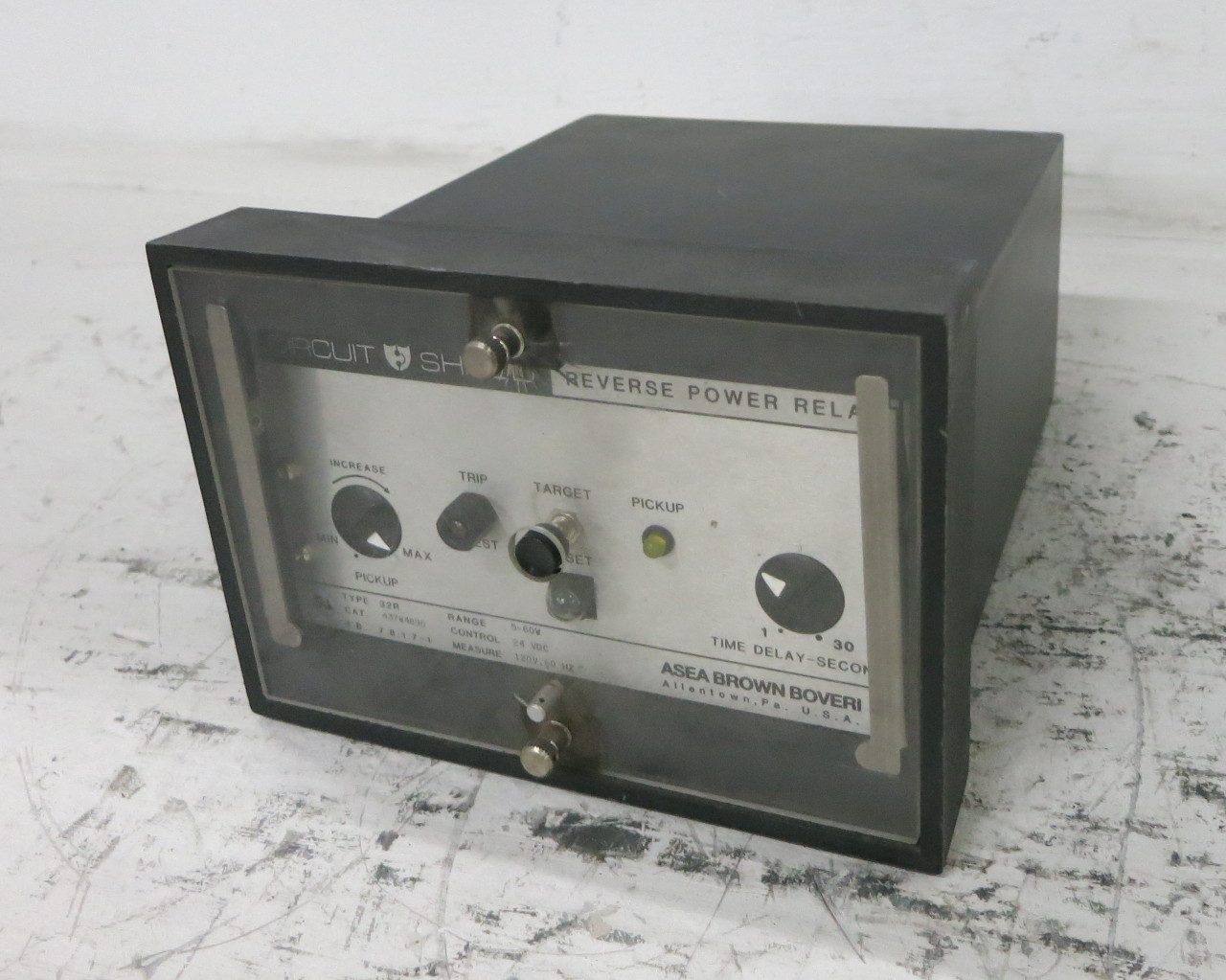ABB 437W4890 Type 32R Circuit Shield Reverse Power Relay 5-60W 120V 24VDC (DW7639-1)