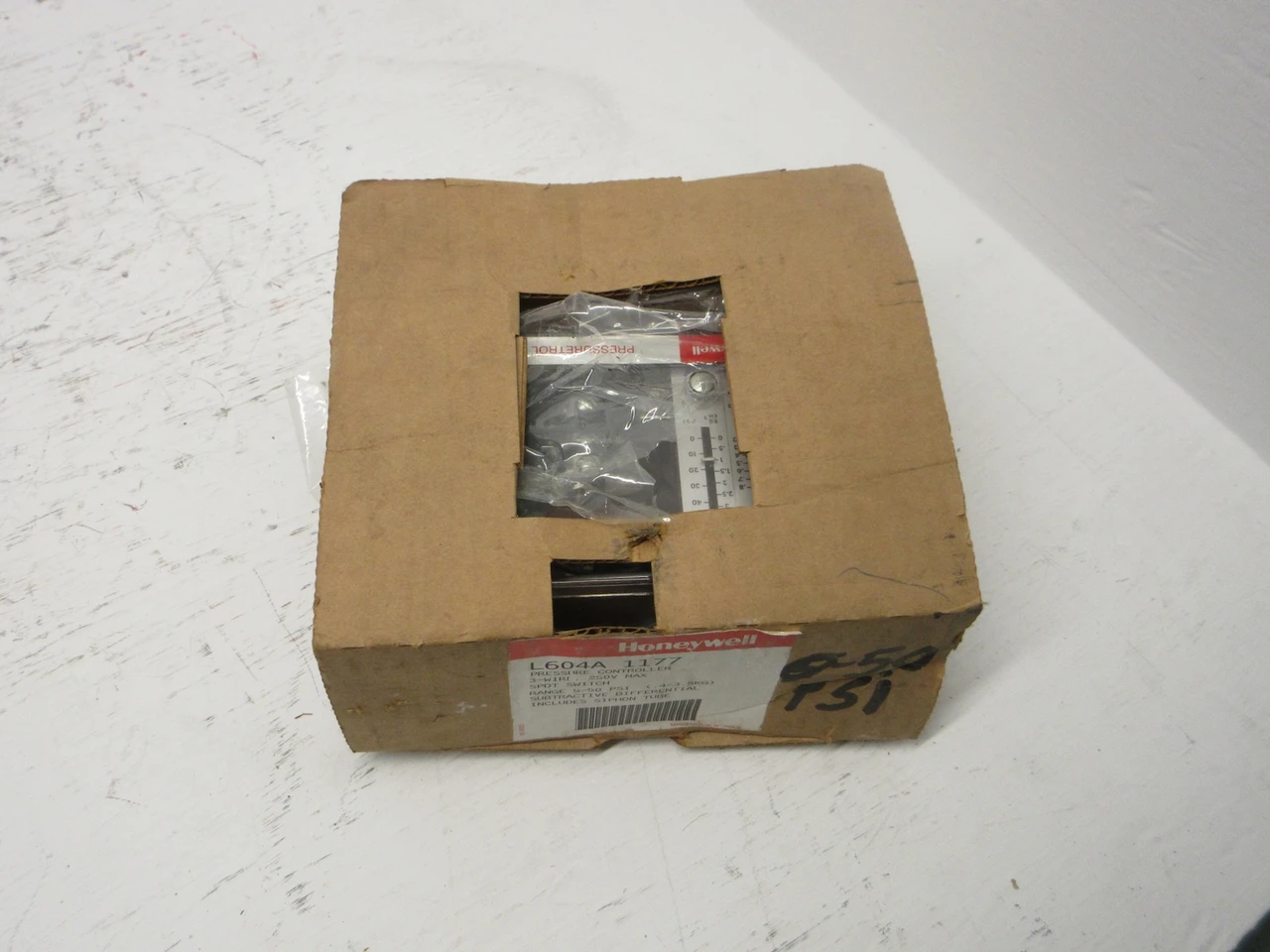 NEW Honeywell L604A 1177 Pressure Controller 3W 250V Max SPDT Switch 5-50 PSI (AH0791-2)