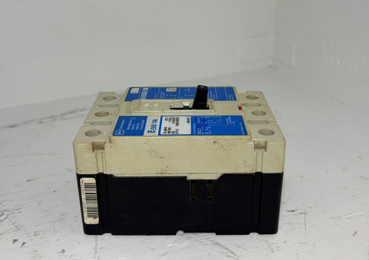 Cutler-Hammer EHD3070 70A Circuit Breaker Glossy Blue 480 VAC 3P EHD 14k 70 Amp (EM5686-1)