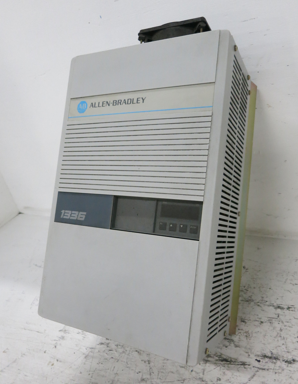 Allen Bradley 1336-B005-EAD-S1 5 HP 1336 AC VS Drive 9.6A Ser A 380/415/460V (DW7654-1)