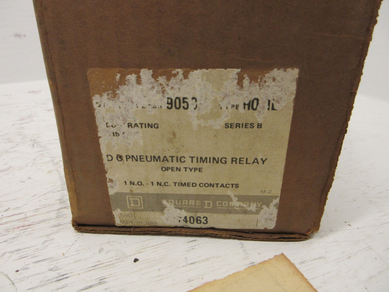 NEW Square D 9050 H0-1E DC Pneumatic Timing Relay Class 9050 Type H01E Ser B NIB (AH0793-1)