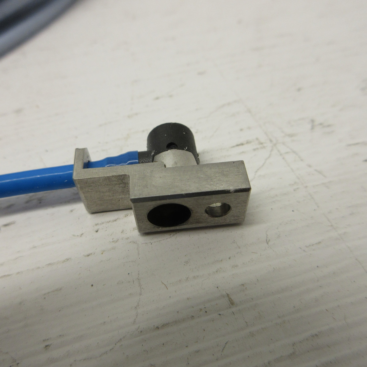 NEW Bently Nevada 173687-01-50-12-05 3300XL 8mm Vibration Sensor Probe Proximity (AH0801-1)