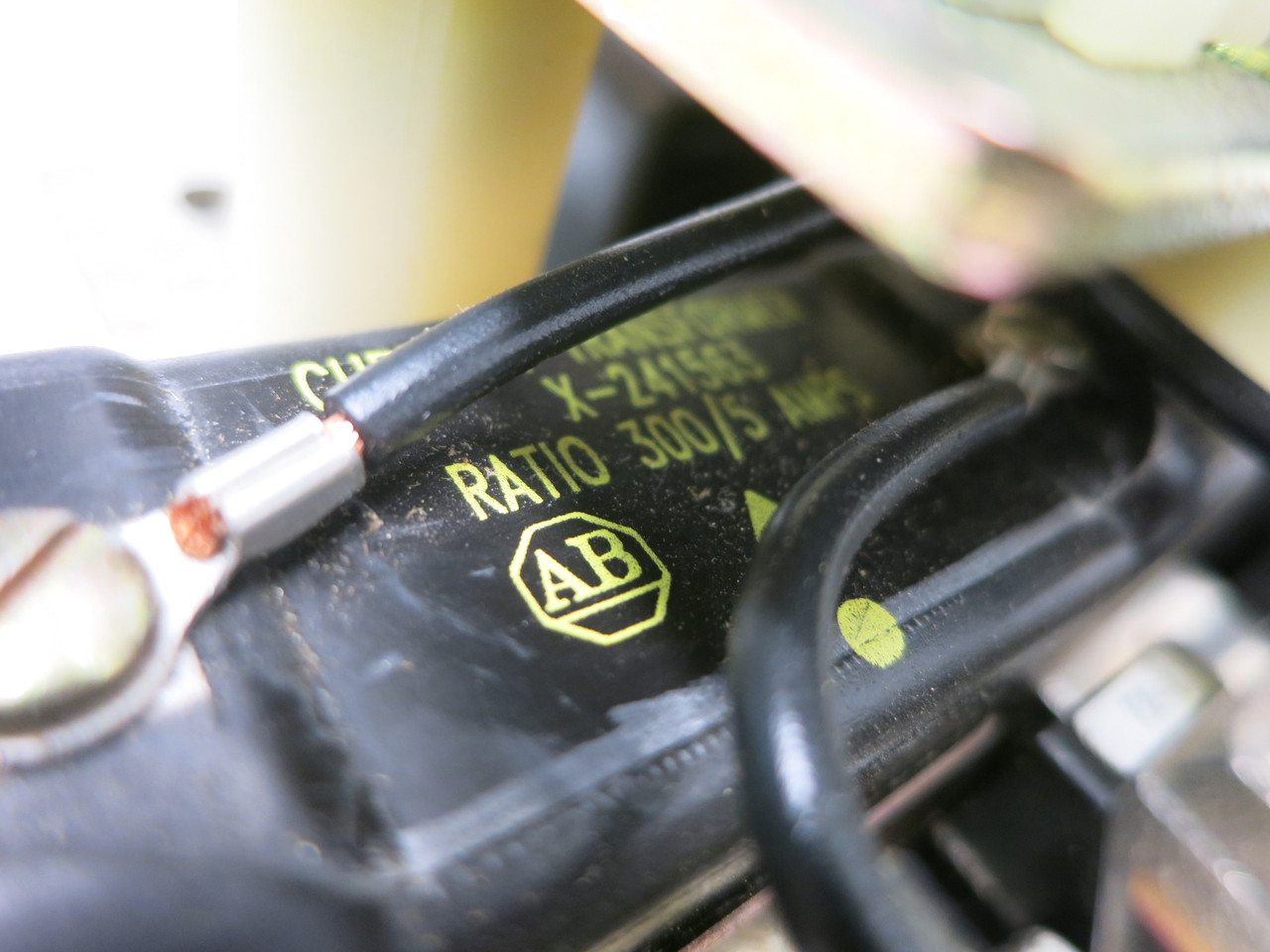 Allen Bradley 592-C1NFD SMP-3 Solid State Overload Relay 193-NX15 70-304A Size 5 (DW7663-1)