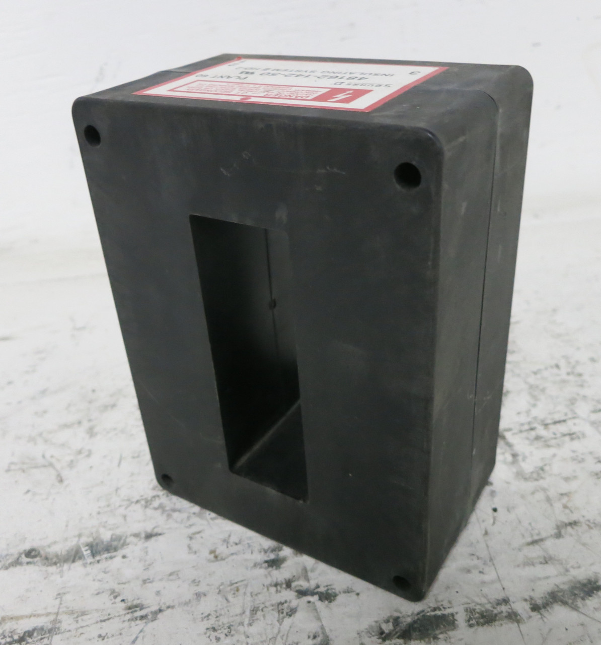 Square D 48162-142-50 SE Neutral Current Transformer Sensor Micrologic SE30CT3M (DW7669-1)