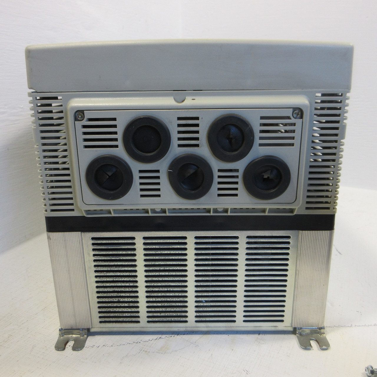 Telemecanique Square D ATV66D23N4 Altivar 66 AC VS Drive 20/25 HP 18.5kW 460VAC (AH0810-2)
