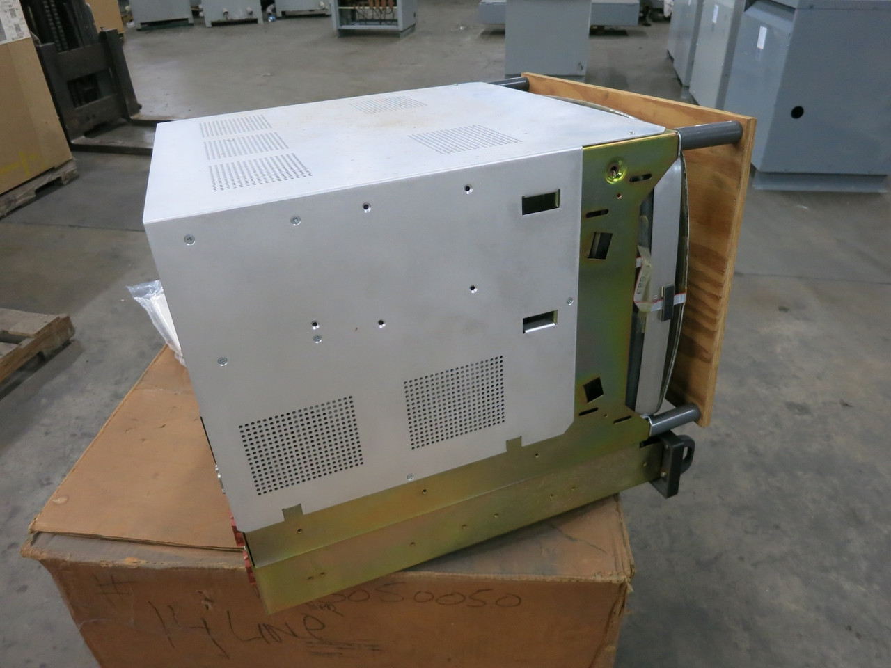 NEW Aydin Model 9001 Inustrial Work Station Display Monitor 1-131-522-00 Touch (DW7681-1)