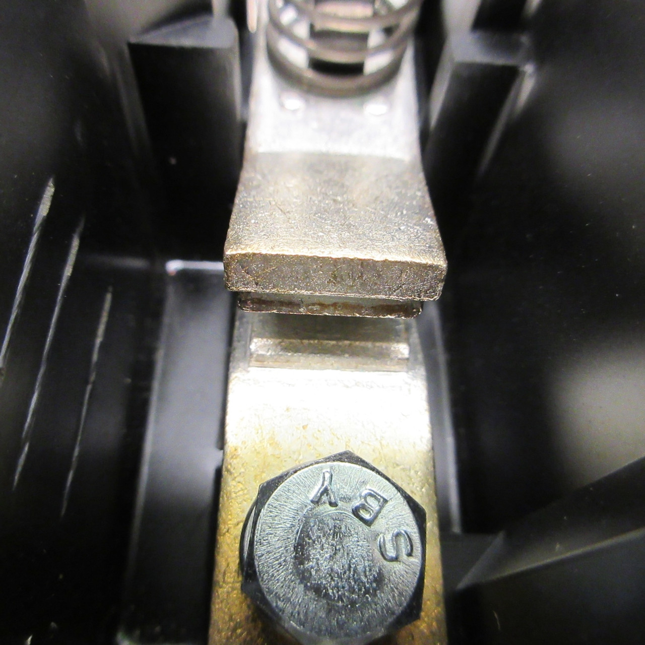 Danfoss DP120-3A0 Model 96 Contactor 150 Amp 600V 75HP 3P 24V Coil 150A 50/60HZ (AH0814-1)