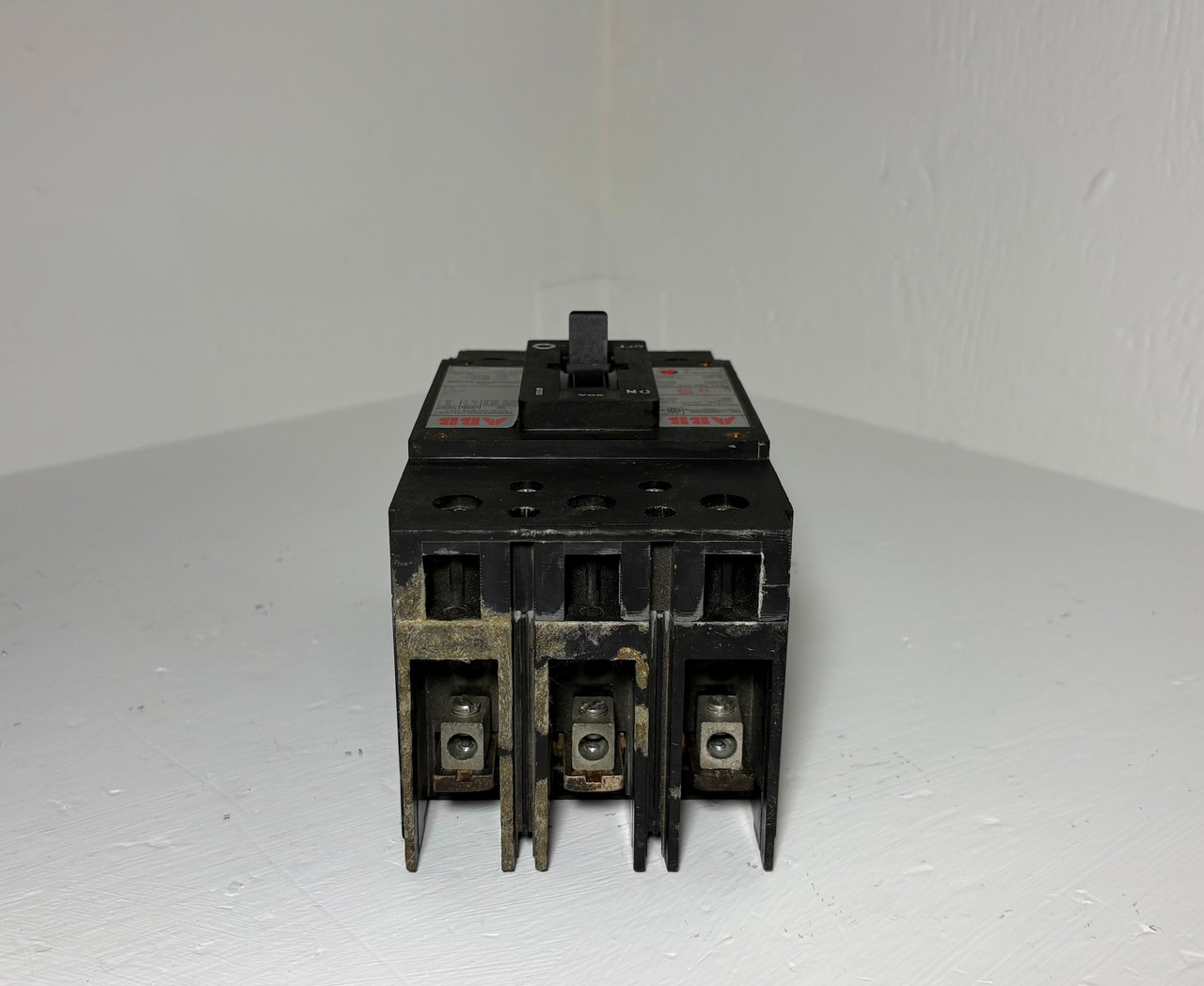 ABB Type ES 50A 3 Pole Circuit Breaker 18kA @ 480 VAC RT-1999 50 Amp 3P (EM5703-3)