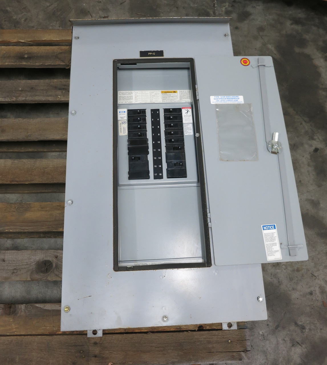 Eaton PRL-2a 225A Pow-R-Line Breaker Panel Board 208Y/120 3PH 4W MLO 225 Amp 3R (DW7689-1)