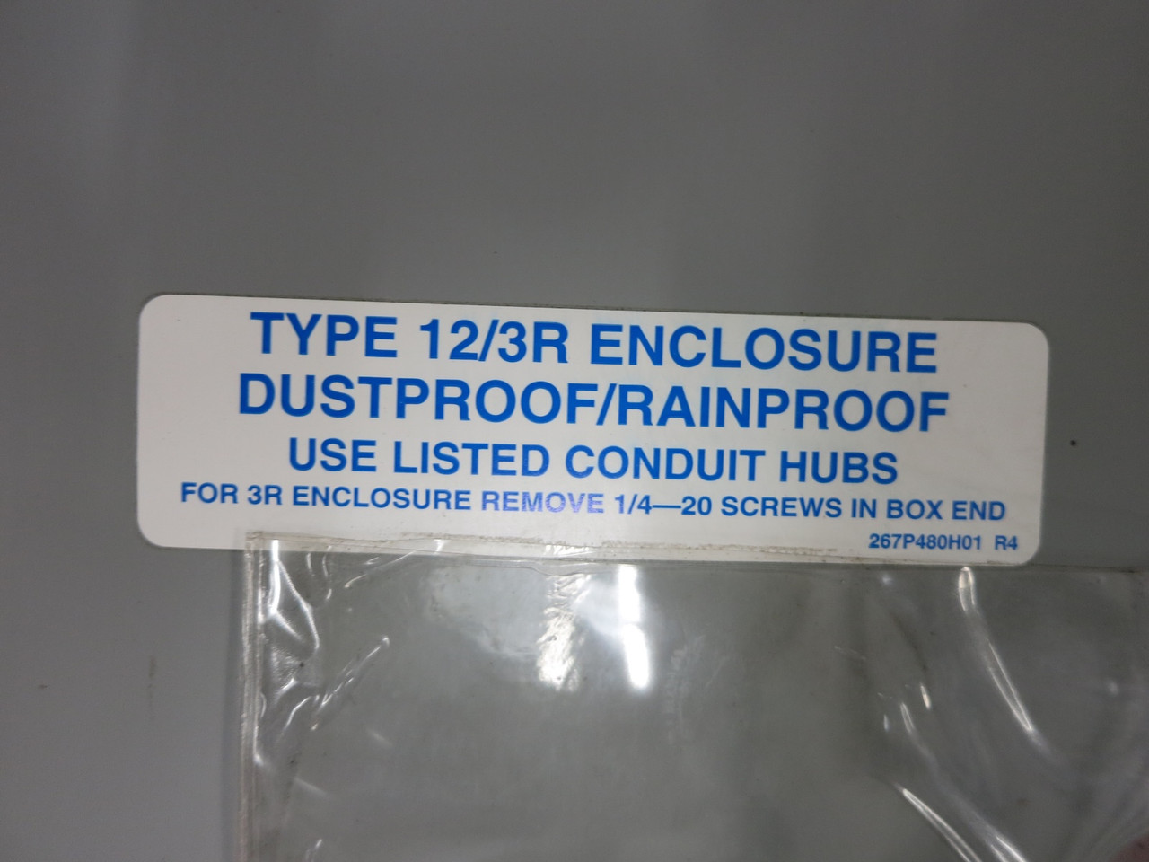 Eaton PRL-2a 225A Pow-R-Line Breaker Panel Board 208Y/120 3PH 4W MLO 225 Amp 3R (DW7689-1)