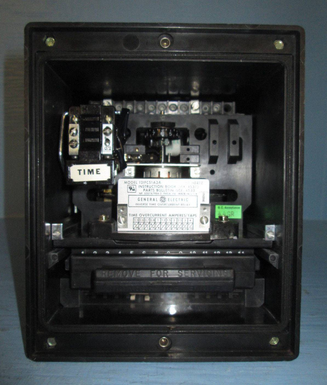 General Electric 12IFC51A2A Inverse Time Overcurrent Relay IFC GE 60 Hz 12IFC51 (EBI2032-4)