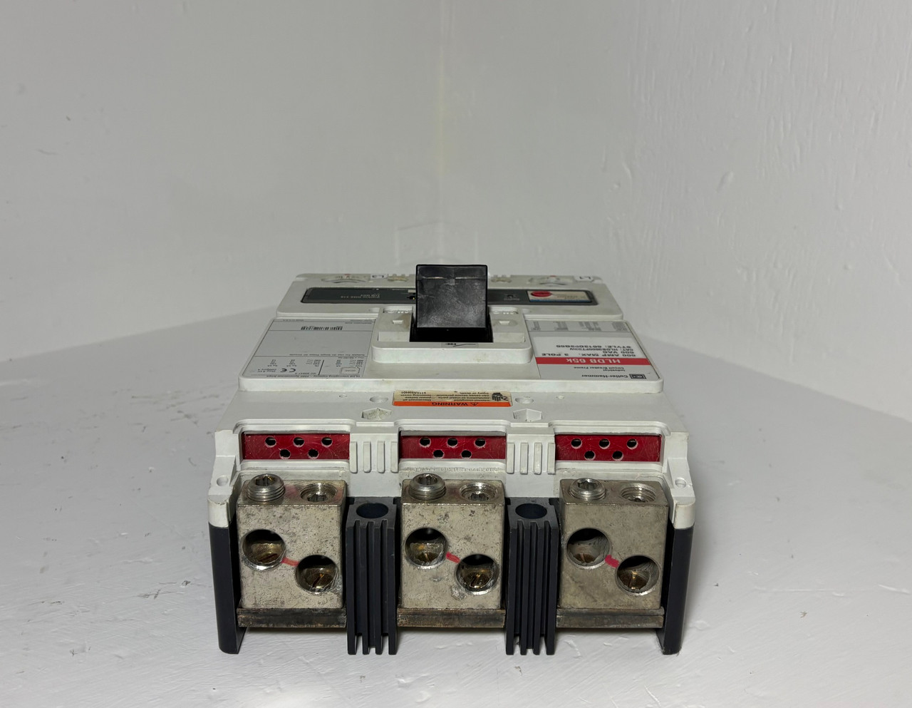 Cutler-Hammer HLDB3600FT33W 600A Circuit Breaker Red w/ 400 Amp Plug HLDB 65k 3P (EM5710-1)