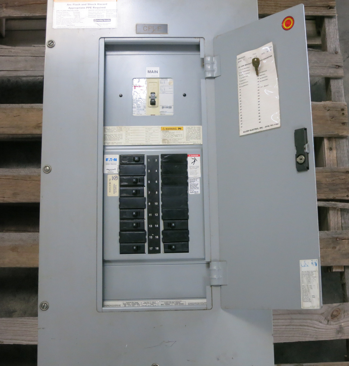 Eaton 150A 240V PRL-1a Main Breaker Panel Board 3PH 4W 150 Amp Pow-R-Line ED3150 (DW7710-1)