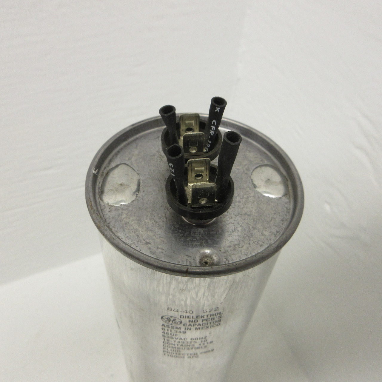 GE 61L349 Dielektrol No PCB's Capacitor 45uF 535VAC 60HZ 12-749325-10 6IL349 (AH0825-83)