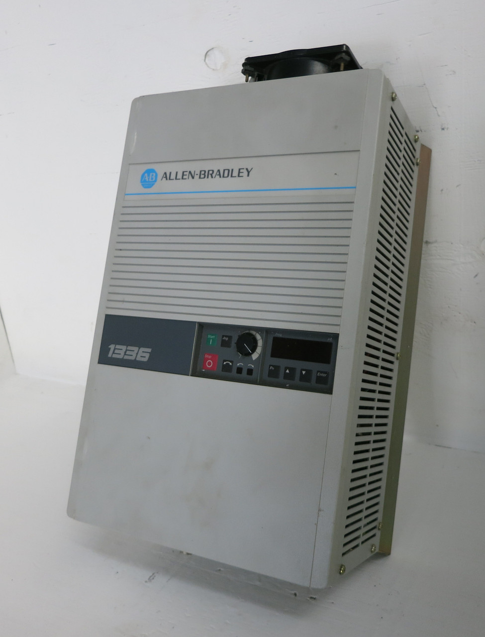 Image of Allen Bradley 1336-B010-EAD-S1 10 HP AC VS Drive 460V 17A Variable Speed VFD 460