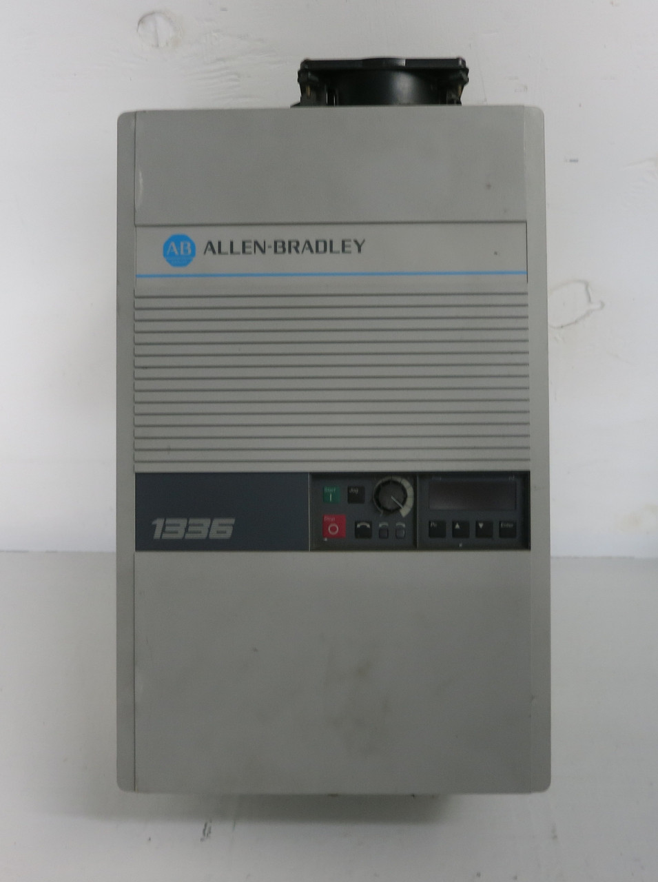 Allen Bradley 1336-B010-EAD-S1 10 HP AC VS Drive 460V 17A Variable Speed VFD 460 (DW7707-4)