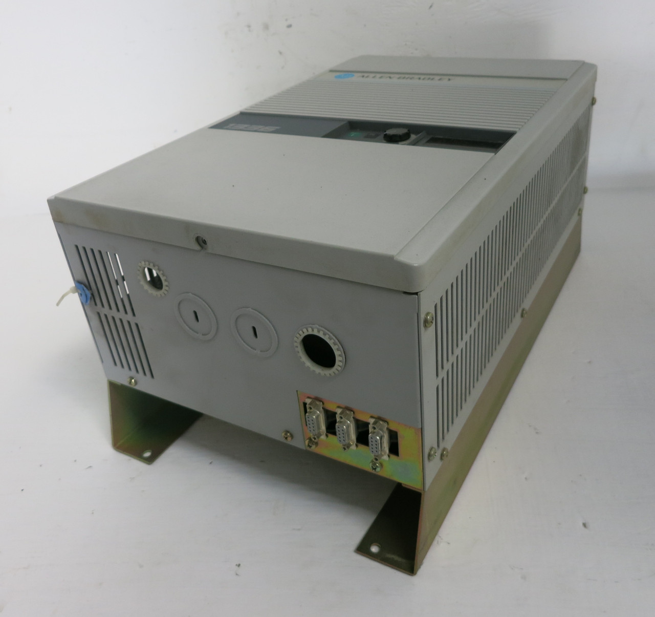 Allen Bradley 1336-B003-EAD-S1 3 HP AC VS Drive 460V 6A Variable Speed VFD 460 (DW7706-8)