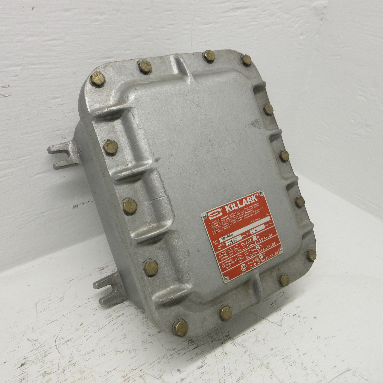 Hubbell Killark XB-684 0549525B Explosion Proof Enclosure Volume 176 Cu. In. (AH0824-1)