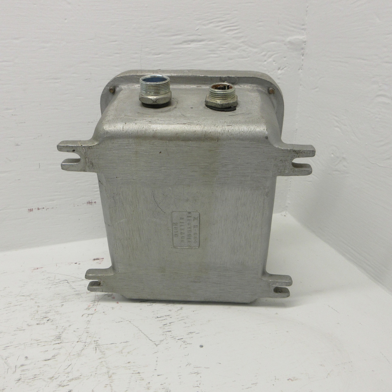 Hubbell Killark XB-684 0549525B Explosion Proof Enclosure Volume 176 Cu. In. (AH0824-1)