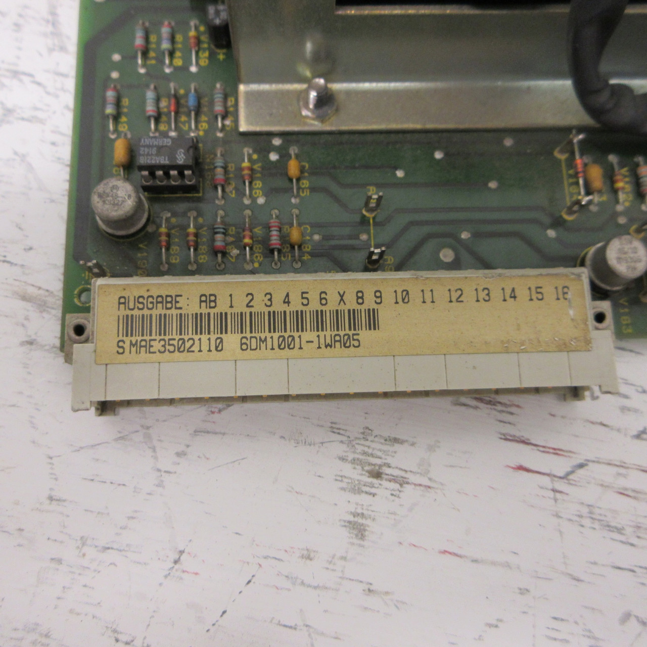 3rd Image of AH0828