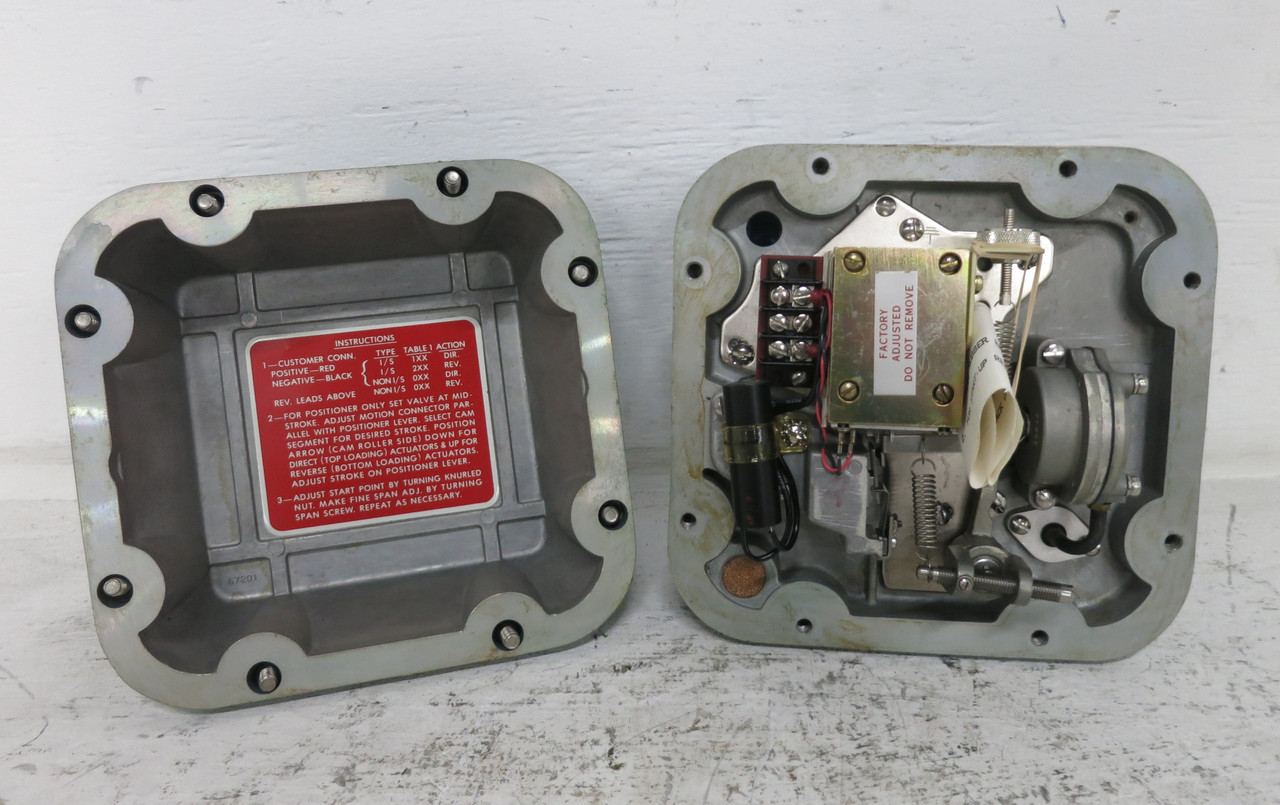 NEW Honeywell 870022-012-00-00-01-00-00 Electro-Pneumatic Valve Positioner (DW7719-1)